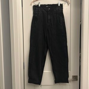 Zara paperbag high waisted baggy black jeans, like new- size 2